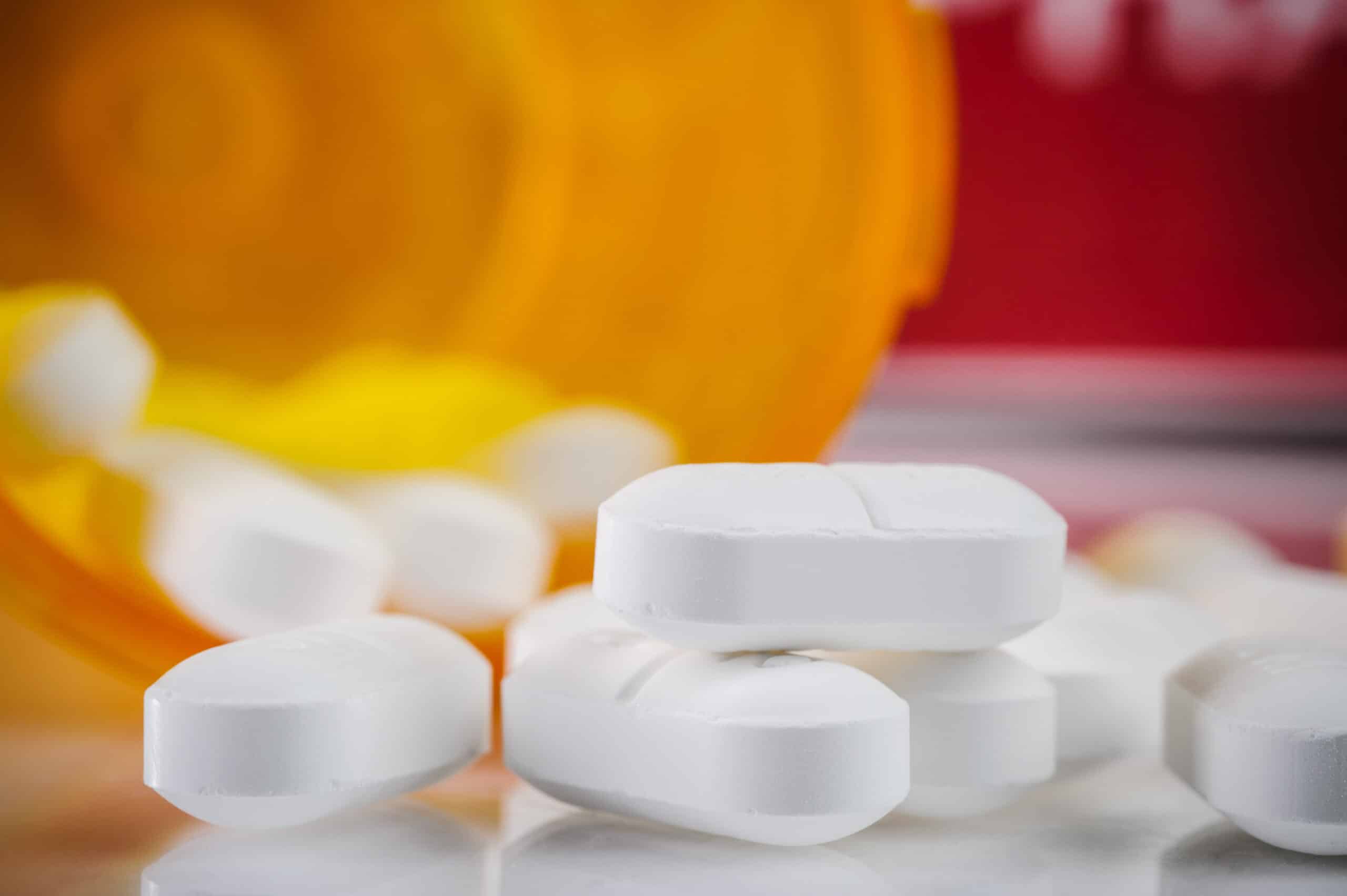 What Are the Signs of Prescription Drug Abuse?